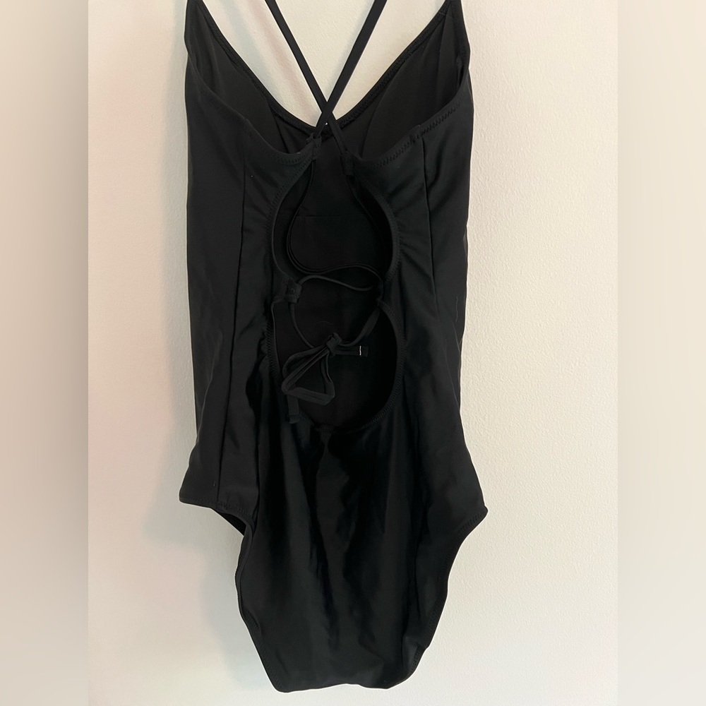Aerie Tie Back One Piece Swimsuit | Medium - Picture 2 of 7